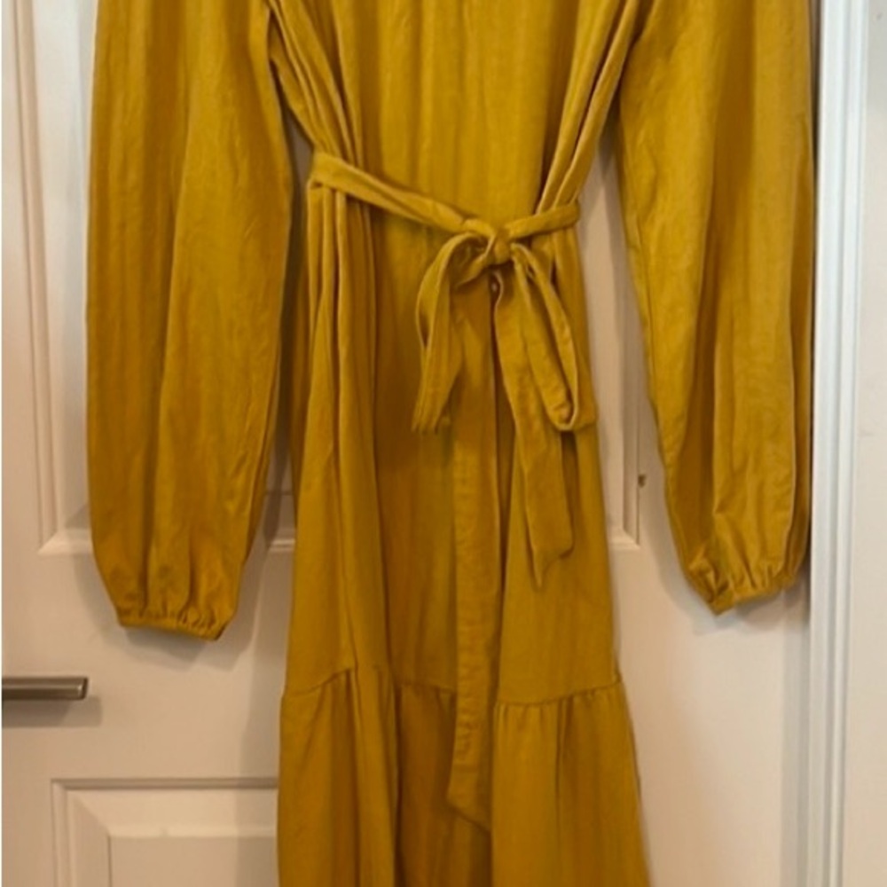 Tiered tie-waist knit Midi Dress - Picture 2 of 3